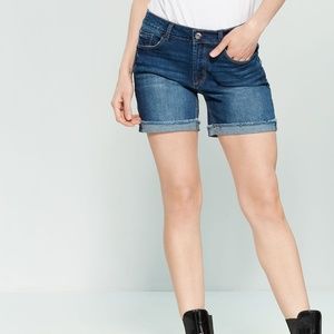 KENSIE Shorts with tags